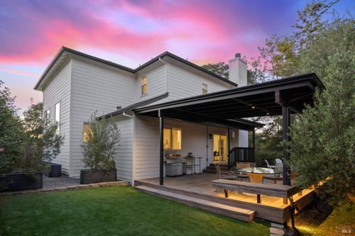 120 Eichten Ln, Penngrove, CA, 94951 | Card Image