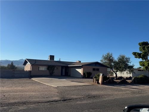 3706 Martingale Dr, Kingman, AZ, 86409-2927 | Card Image