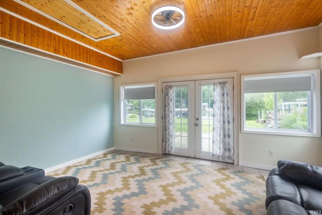 885 590, House other with 2 bedrooms, 1 bathrooms and null parking in Wolcottville IN | Image 16