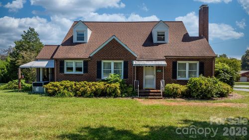 3962 Startown Rd, Newton, NC, 28658-8588 | Card Image