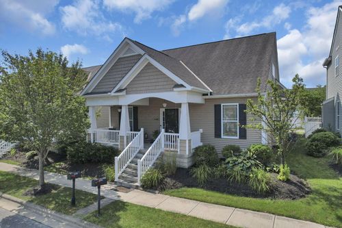 4498 Snowy Meadow Dr, Grove City, OH, 43123-8197 | Card Image