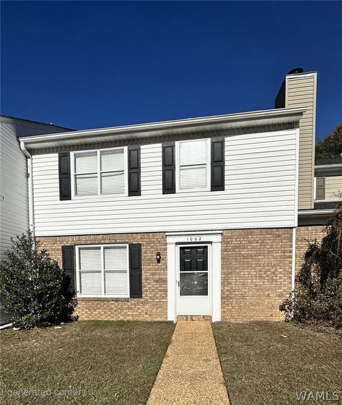 1062 Fairfax Dr, Tuscaloosa, AL, 35406-2821 | Card Image
