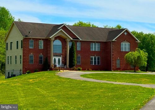 16619 Peach St, Bowie, MD, 20716-3525 | Card Image