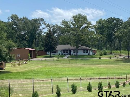 7695 Fm 59, Athens, TX, 75751-6586 | Card Image