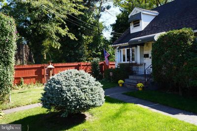 156 Kentucky Avenue, Home with 3 bedrooms, 1 bathrooms and null parking in PATERSON NJ | Image 3