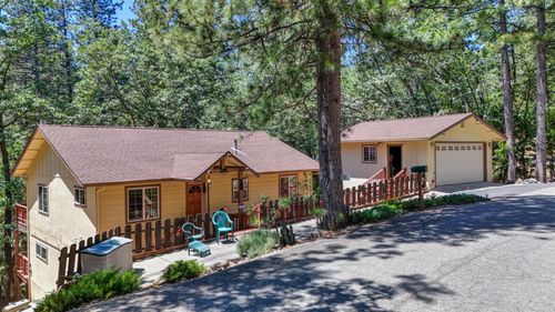 23998 Stable Road, Sonora, CA, 95370 | Card Image