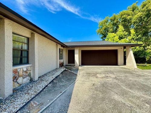 3195 Chamblee Ln, CLEARWATER, FL, 33759-3715 | Card Image