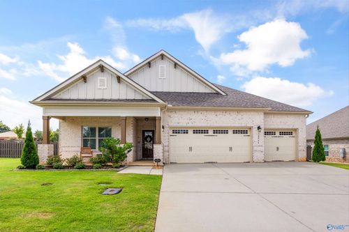 14966 Willow St, Athens, AL, 35613 | Card Image