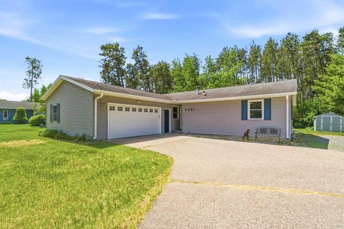 2331 Springville Drive, PLOVER, WI, 54467 | Card Image