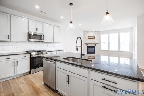 18736 Palisades Cove Trl, Moseley, VA, 23120 | Card Image