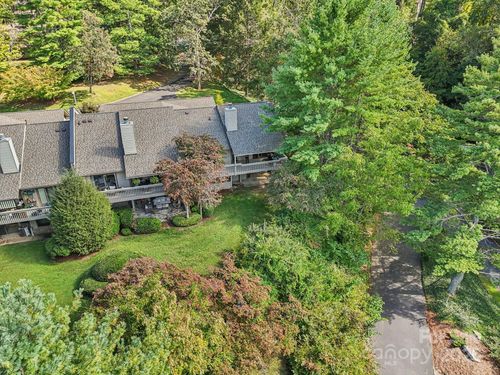 601 Timber Ln, Asheville, NC, 28804-3914 | Card Image