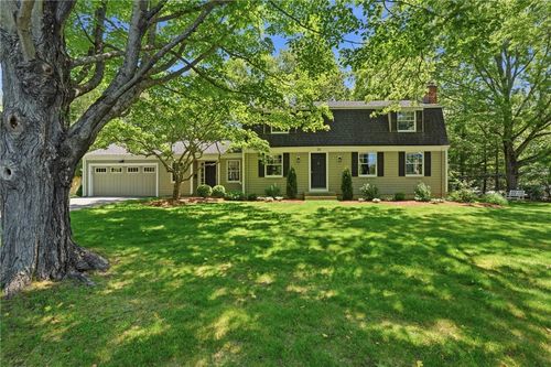 24 Wildflower Rd, Barrington, RI, 02806-5018 | Card Image
