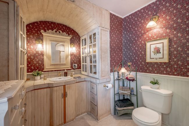 11007 Woodward Dr, House other with 4 bedrooms, 4 bathrooms and null parking in Byron MI | Image 13