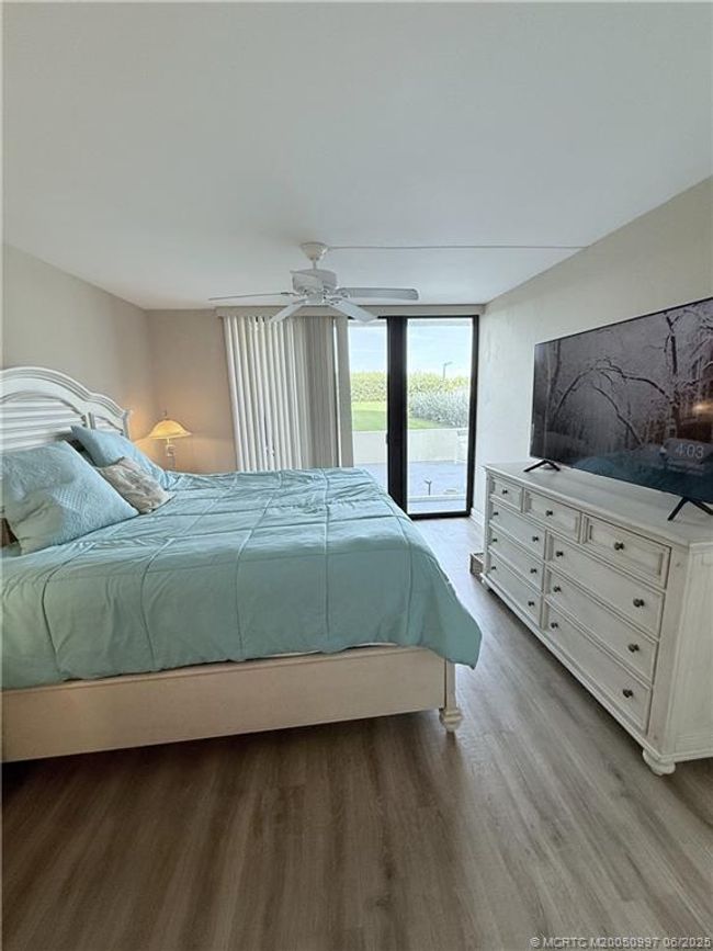 7 - 10600 S Ocean Dr, Condo with 2 bedrooms, 2 bathrooms and null parking in Jensen Beach FL | Image 13