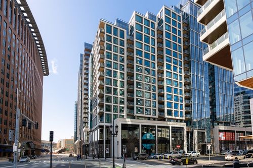 1020-135 Seaport Blvd, Boston, MA, 02210-2717 | Card Image
