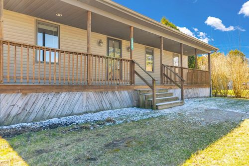 3549 Krafft Rd, Fort Gratiot, MI, 48059-3706 | Card Image