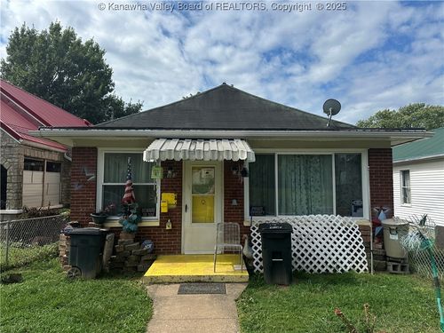 1323 Frame St, Charleston, WV, 25302-1309 | Card Image