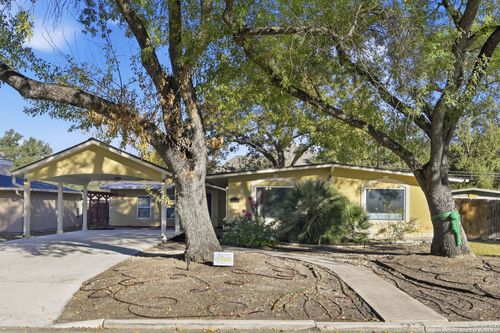 415 Calumet Pl, San Antonio, TX, 78209-3403 | Card Image