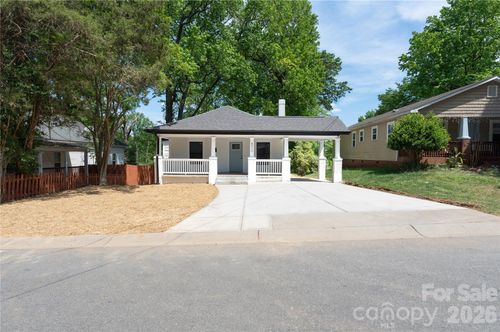 4510 Wildwood Ave, Charlotte, NC, 28208-1342 | Card Image