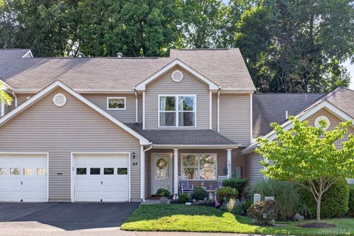 64 Twin Ponds Dr, Kingston, NY, 12401-6432 | Card Image