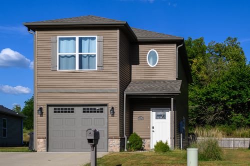 6170 S Hummingbird Ln, Columbia, MO, 65201-3002 | Card Image