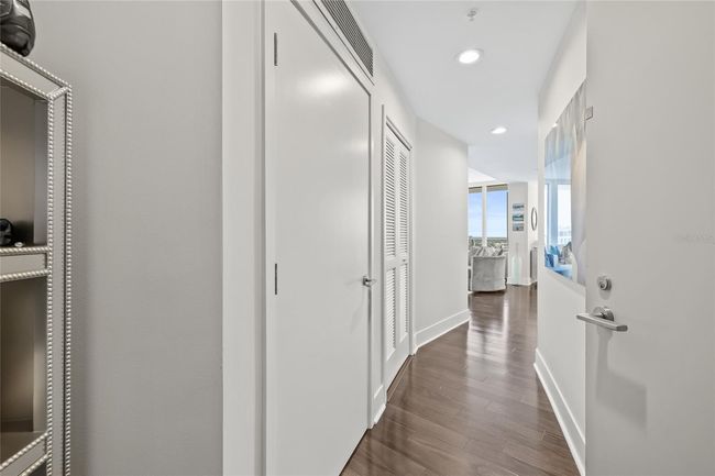 APT-2603 - 175 1 St St S, Condo with 1 bedrooms, 2 bathrooms and null parking in ST PETERSBURG FL | Image 7