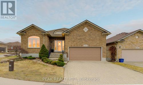 103 Devonshire Dr, New Hamburg, ON, N3A4J6 | Card Image