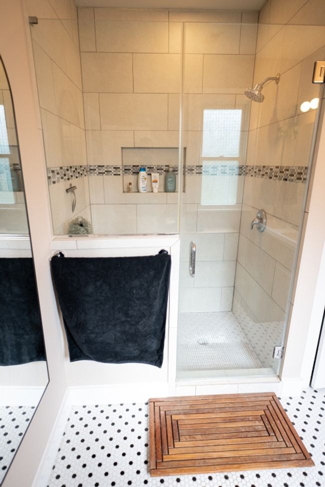 610 E Pfluger St, House other with 4 bedrooms, 3 bathrooms and 6 parking in Pflugerville TX | Image 16