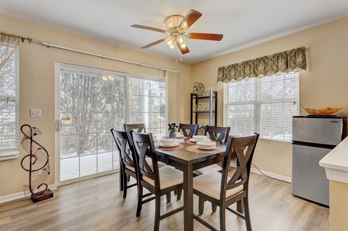 1212 Hillsborough Ct, CRYSTAL LAKE, IL, 60014-2738 | Card Image