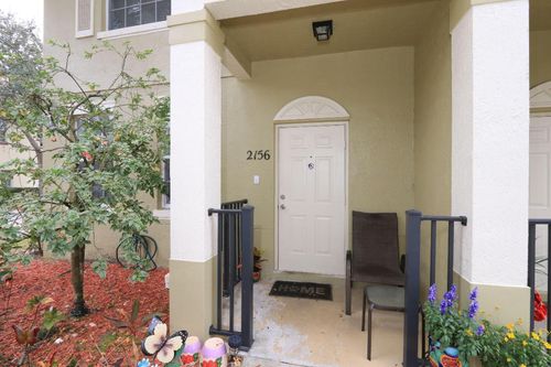 2156 Se Fern Park Dr, Port St. Lucie, FL, 34952-8008 | Card Image