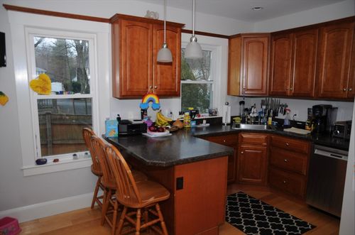637-637 Canton Ave, Milton, MA, 02186-3106 | Card Image
