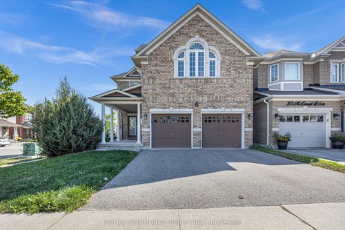 35 Mccourt Dr, Ajax, ON, L1Z0P1 | Card Image
