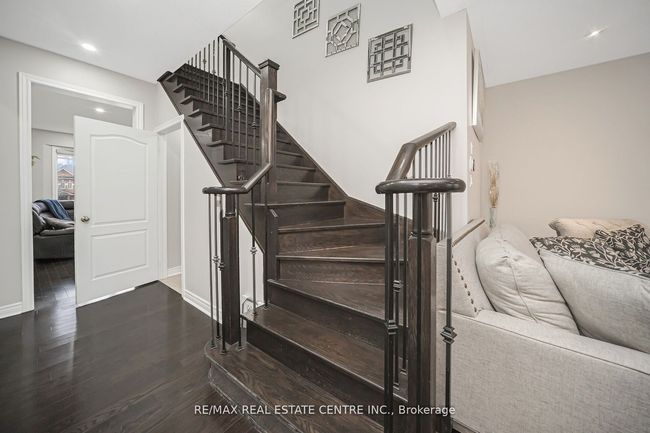 12 Torraville St, House other with 7 bedrooms, 6 bathrooms and 4 parking in Brampton ON | Image 25