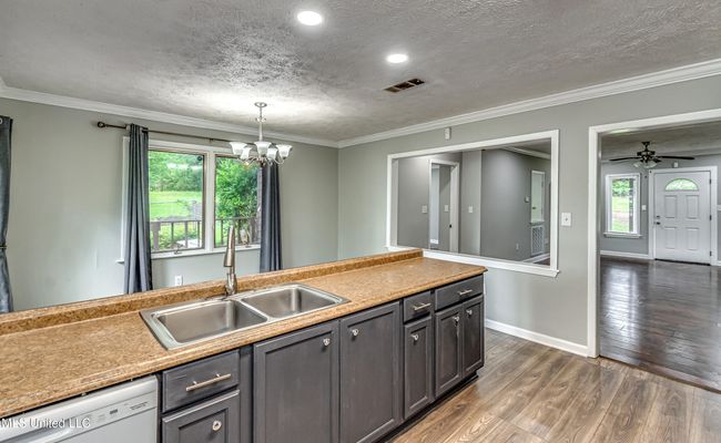 207 W Dewey Camp Dr-60 | Image 9