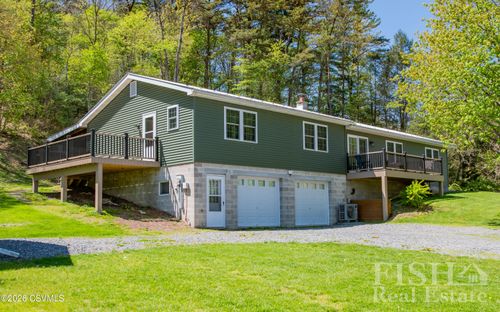 99 Swanger Rd, New Columbia, PA, 17856-8901 | Card Image