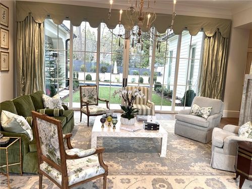 4238 W Club Ln Ne, Atlanta, GA, 30319-1140 | Card Image