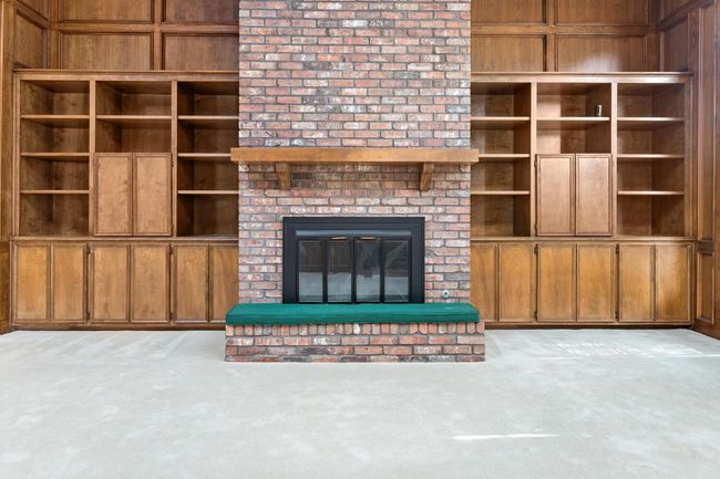 27 Bellchase Gardens Dr, House other with 2 bedrooms, 3 bathrooms and null parking in Beaumont TX | Image 7