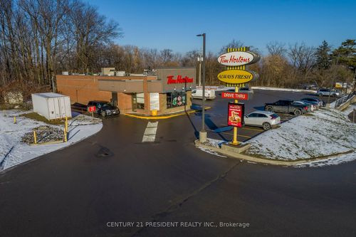 758 Ward St, Smith-Ennismore-Lakefield, ON, K0L1T0 | Card Image