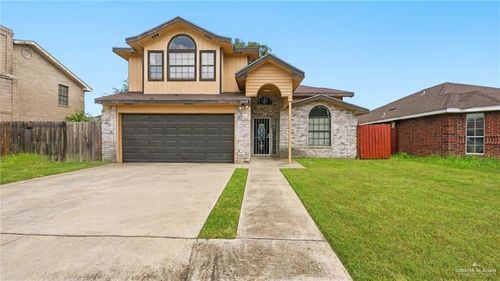 2418 N 28th Ln, Mcallen, TX, 78501-6394 | Card Image