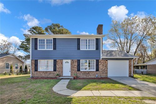 615 Rock Spring Rd, Fayetteville, NC, 28314-2337 | Card Image