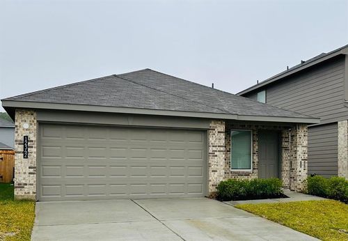 12342 Lariat Run Dr, Houston, TX, 77014-1766 | Card Image