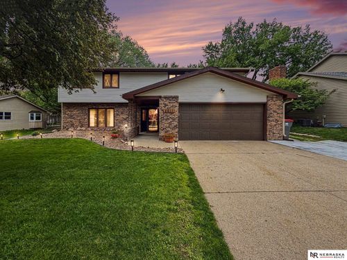 2611 S 75th St, Lincoln, NE, 68506-3008 | Card Image