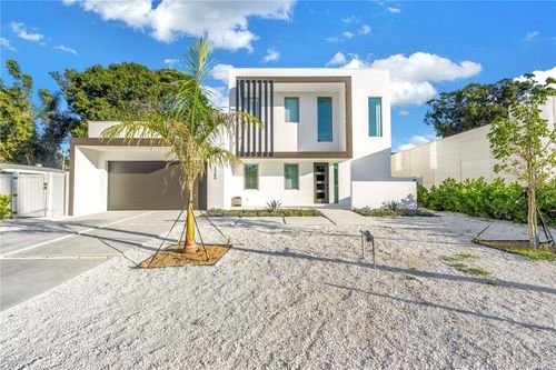 2305 Temple St, SARASOTA, FL, 34239-2436 | Card Image