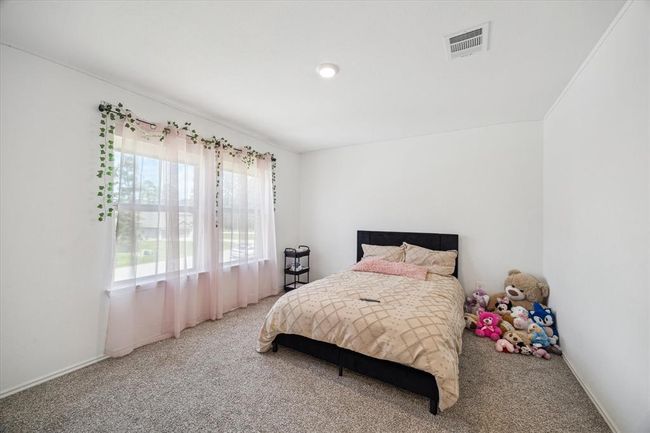 922 Forest Vw, House other with 5 bedrooms, 3 bathrooms and 3 parking in New Caney TX | Image 22