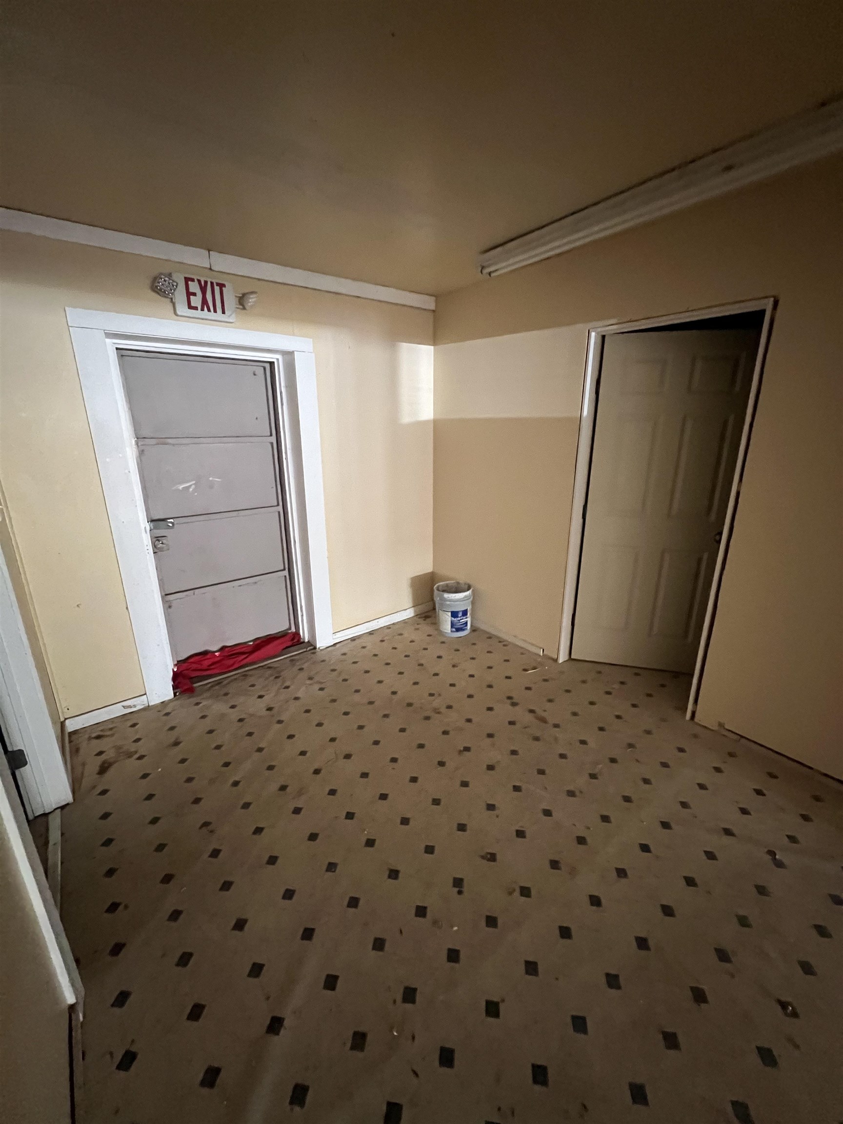 Commercial Sale in Del Rio 3