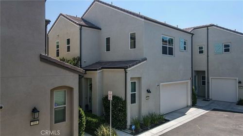 unit-105-4173 Horvath St, Corona, CA, 92883-4465 | Card Image