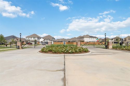 728 Lake Lacosta Dr, Katy, TX, 77493-6430 | Card Image