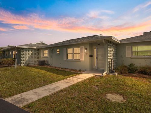 40-1018 Beach Manor Circle, VENICE, FL, 34285 | Card Image