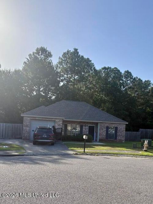 18526 Devin Ct, Gulfport, MS, 39503-5148 | Card Image