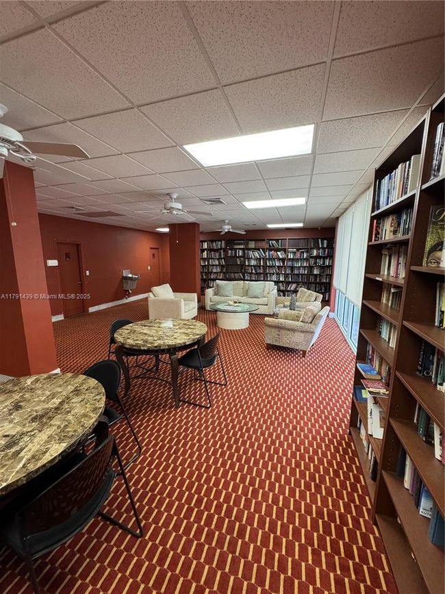 B611 - 2150 Sans Souci Blvd, Condo with 2 bedrooms, 2 bathrooms and null parking in North Miami FL | Image 12